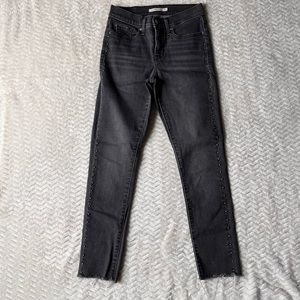 Levi’s Jeans